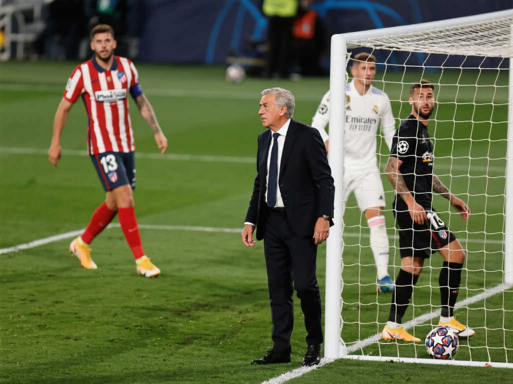 长传球来撕 长传球来撕